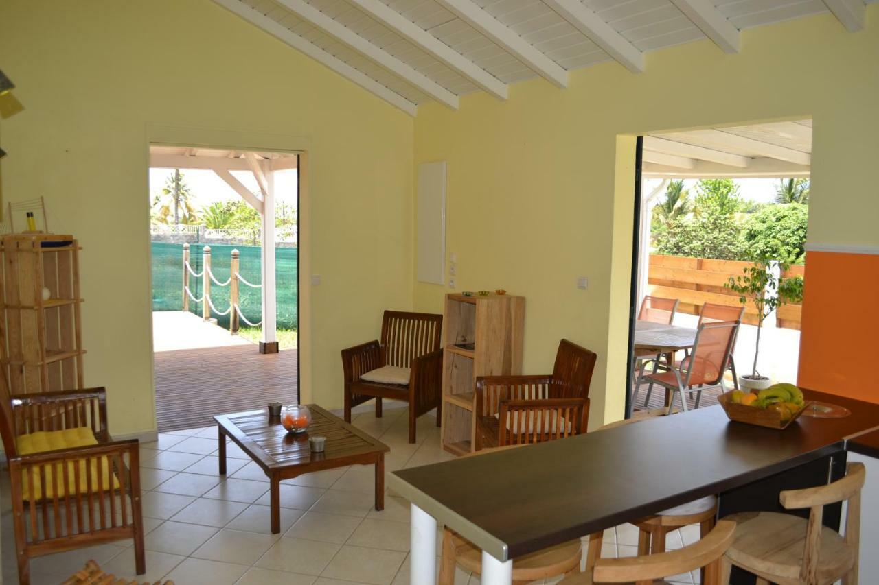Mini-Villa Entre Montagne Et Mer Goyave Kültér fotó
