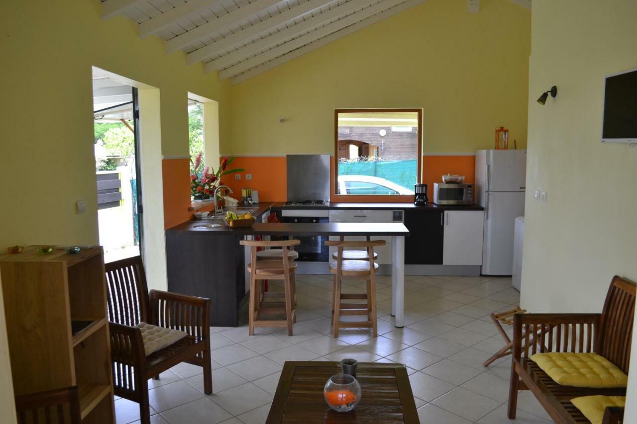 Mini-Villa Entre Montagne Et Mer Goyave Kültér fotó